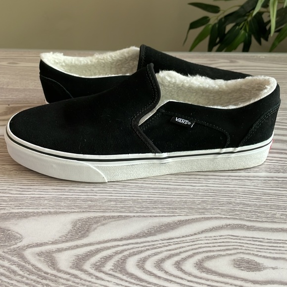 Vans Slightly used Furry black - Size 10 - Picture 5 of 12